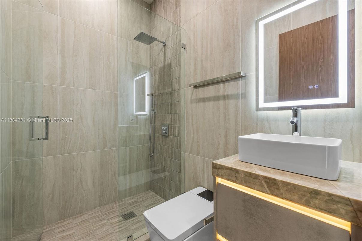Bathroom, Glass Shower, Interior