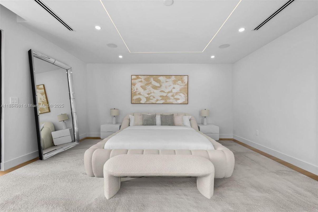 Bedroom, Interior, Recessed Lighting