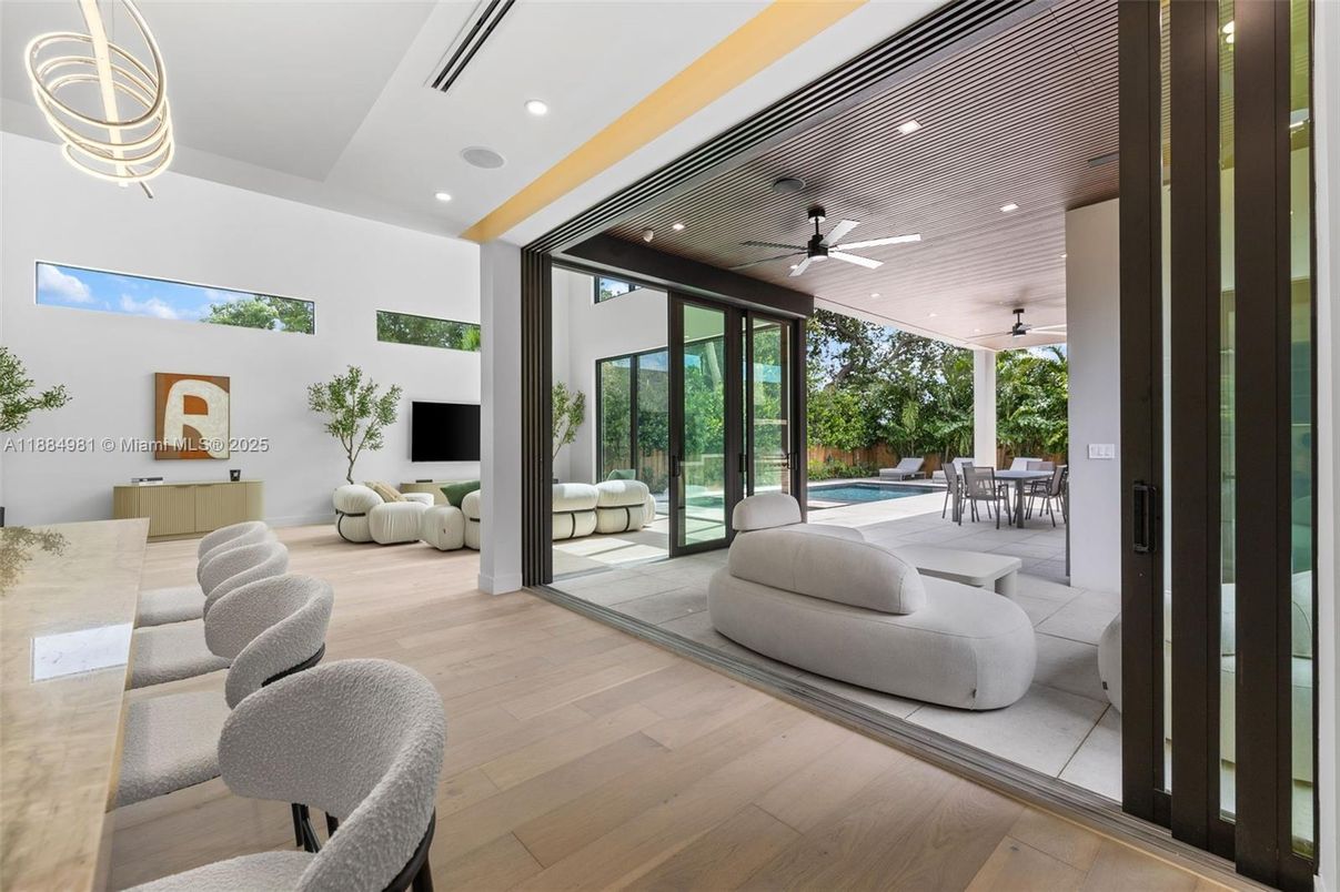 Dining room, Interior, Recessed Lighting, Wood Texture Flooring