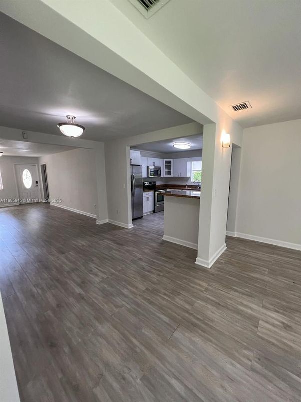 Empty room, Interior, Kitchen, Wood Texture Flooring