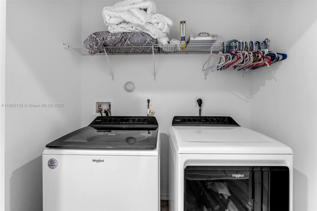 Interior, Washer