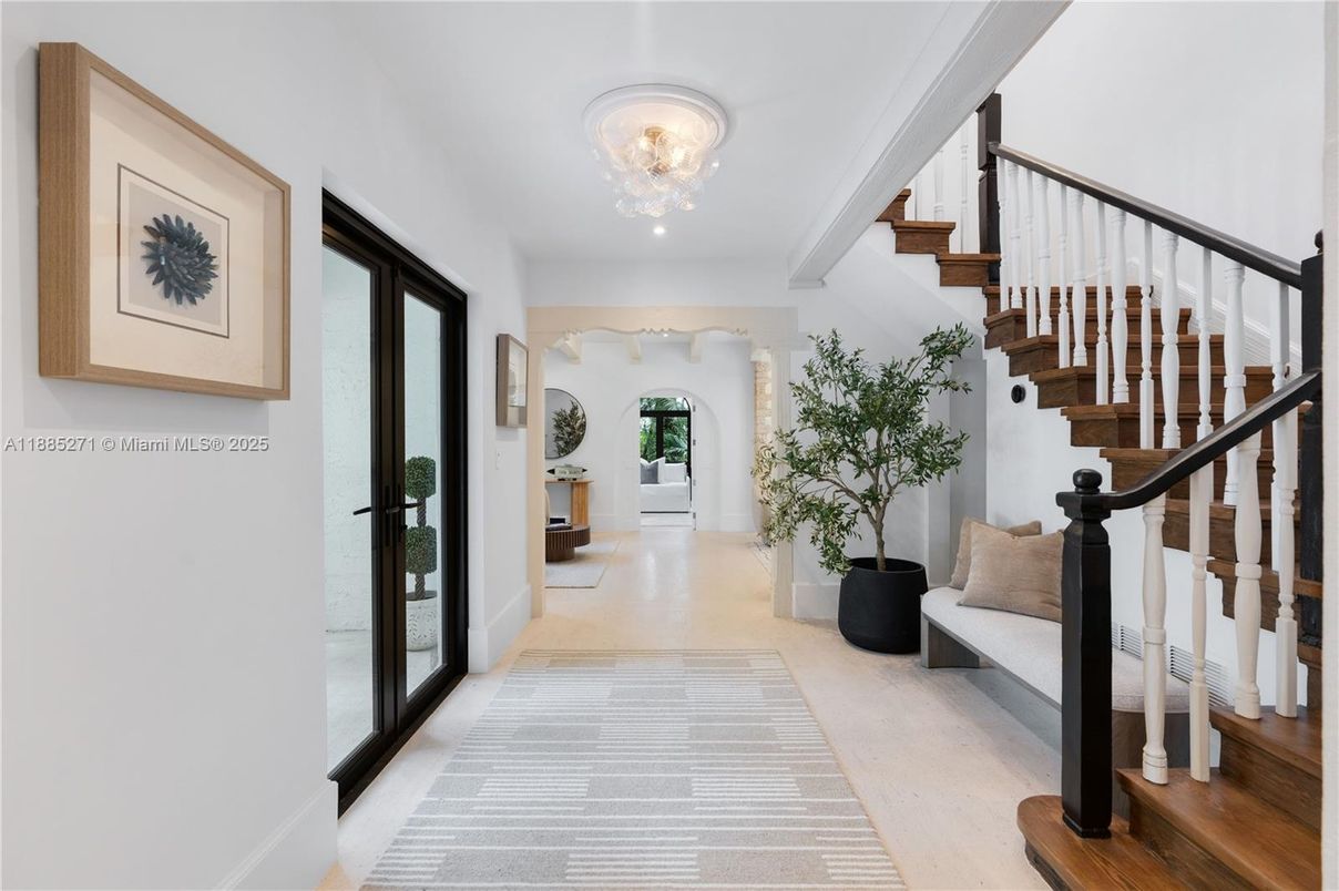 Chandelier, Interior, Recessed Lighting