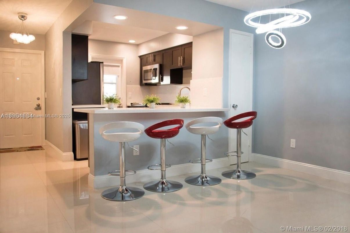 Interior, Kitchen, Pendant Lights, Recessed Lighting