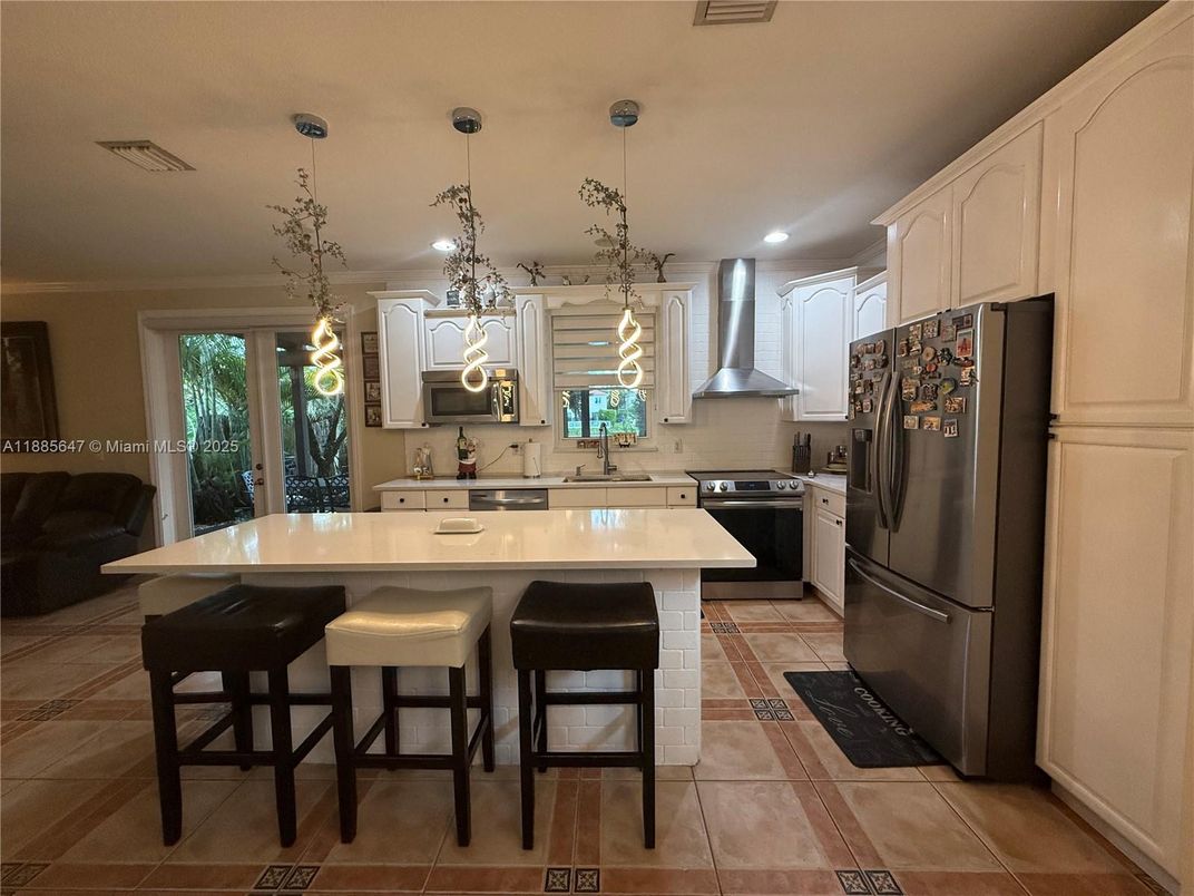 Interior, Kitchen, Pendant Lights, Recessed Lighting, Stainless Steel Appliances