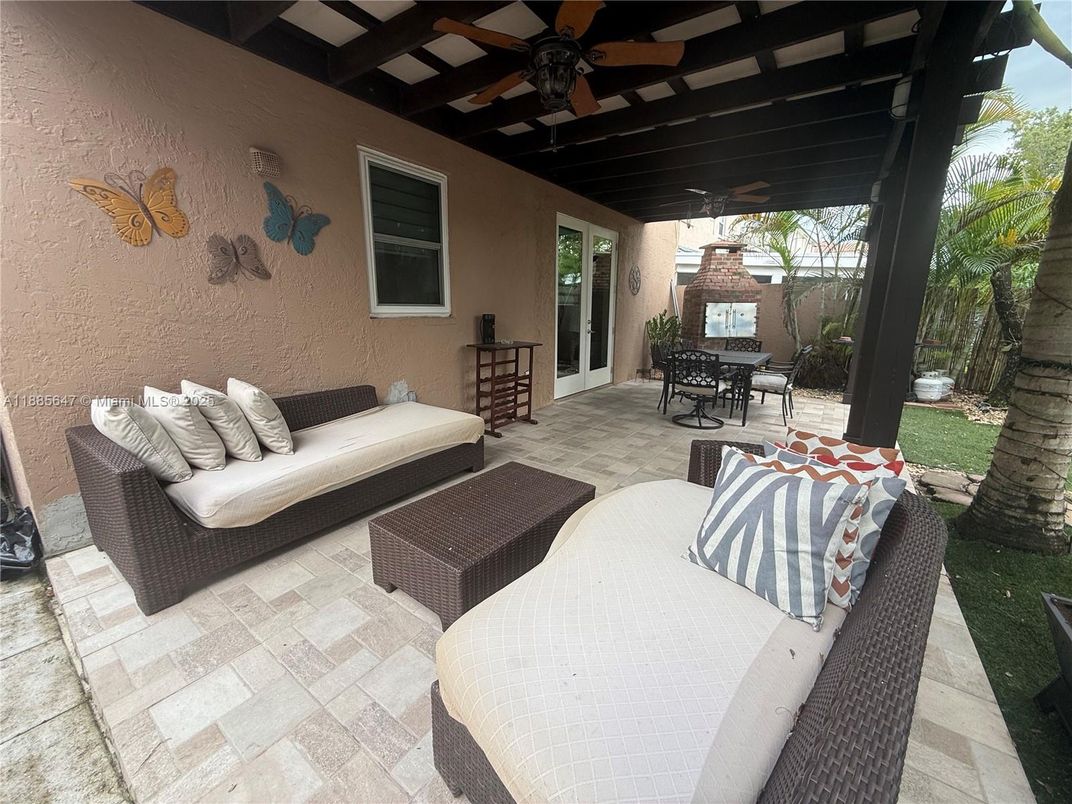 Exterior, Fireplace