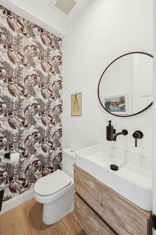 Bathroom, Interior, Wood Texture Flooring