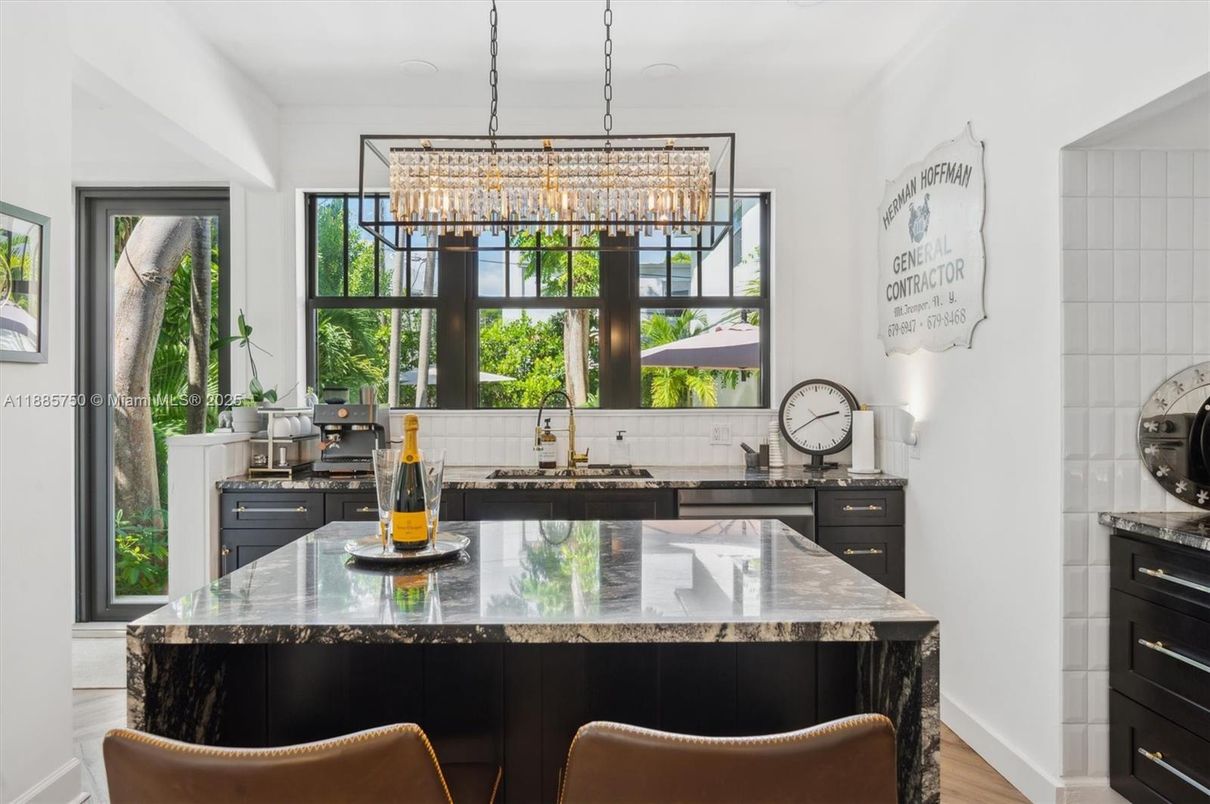 Chandelier, Interior, Kitchen, Wood Texture Flooring