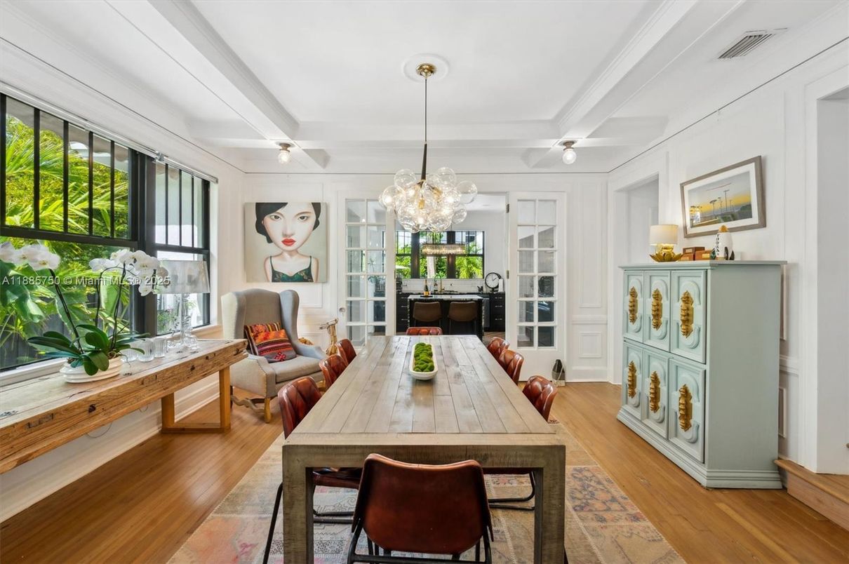 Chandelier, Dining room, Interior, Pendant Lights, Wood Texture Flooring