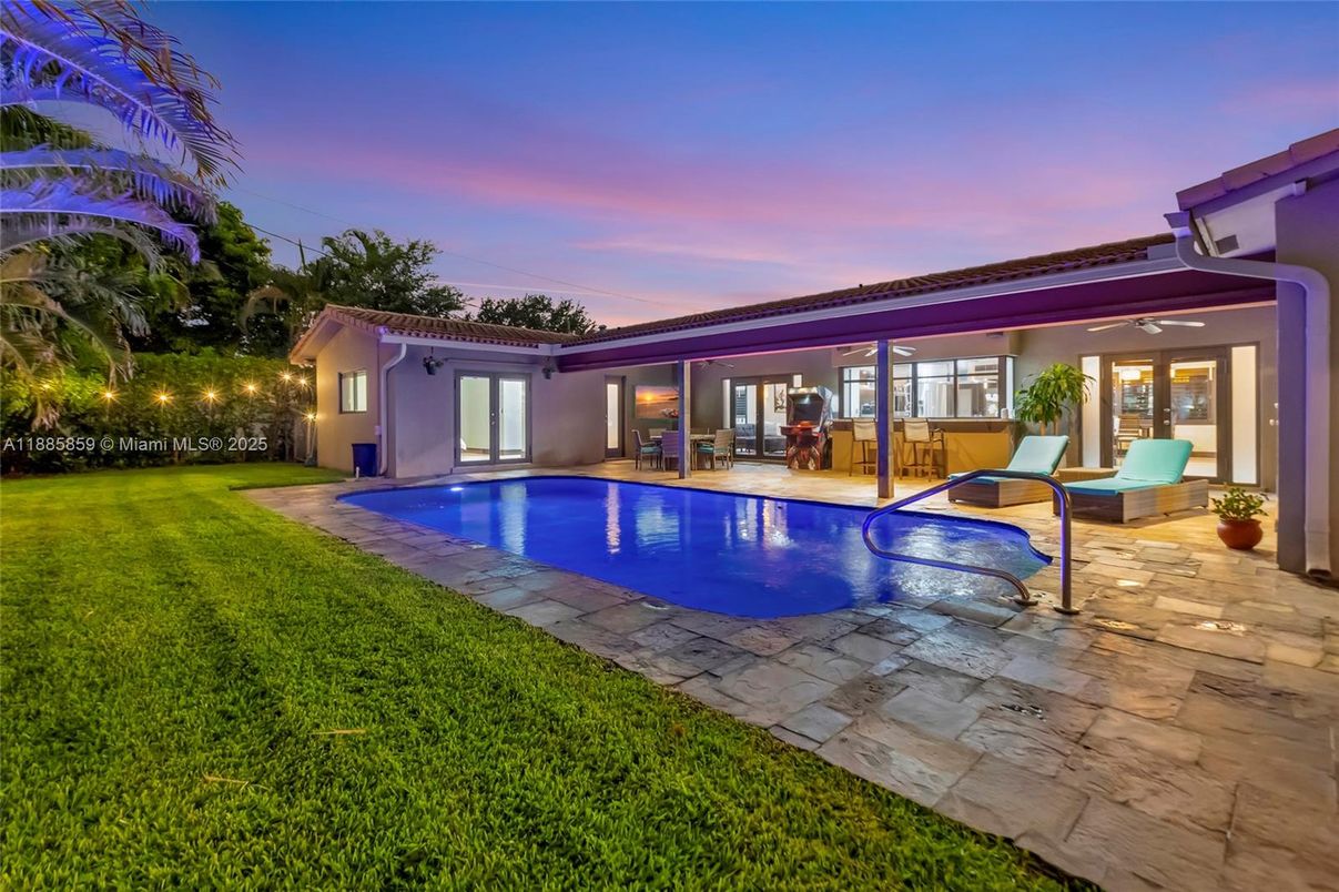 Backyard, Exterior, Pool