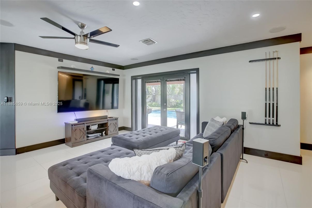 Interior, Living room, Recessed Lighting