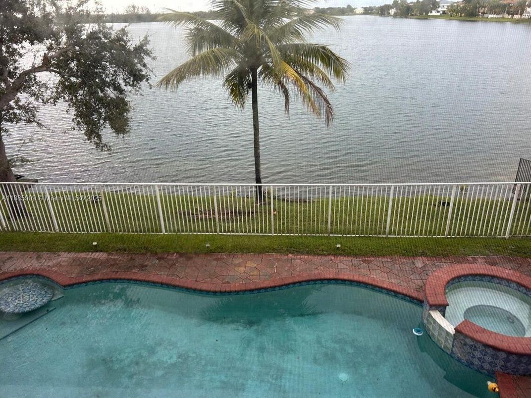 Exterior, Pool, Water