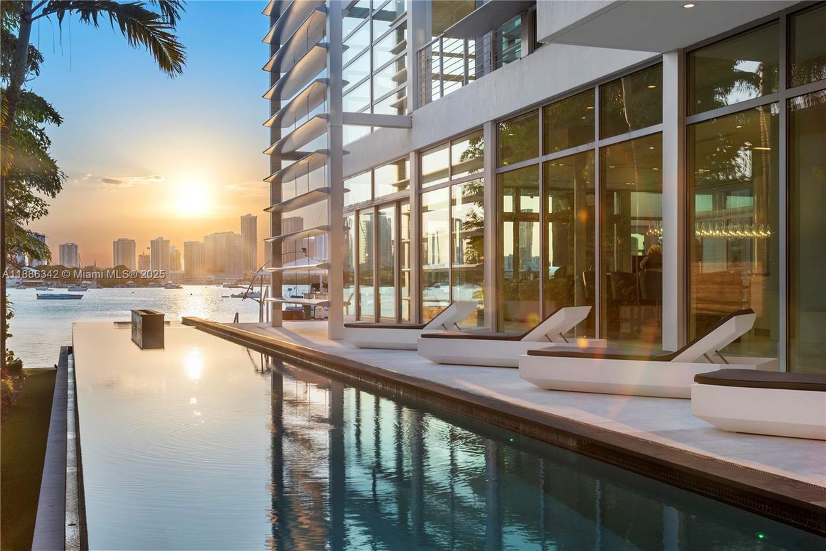 Water, Exterior, Pool, Other