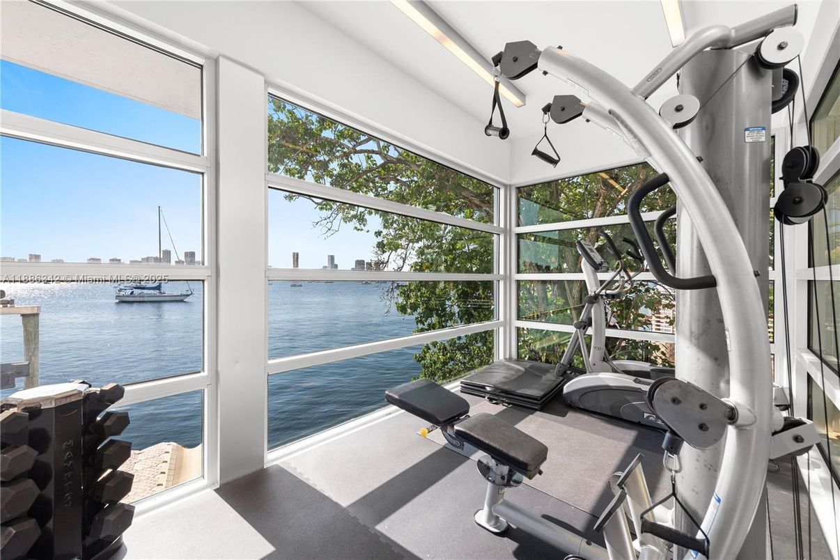 Fitness Equipment, Interior, Water