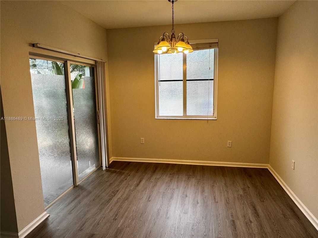 Chandelier, Empty room, Interior, Wood Texture Flooring