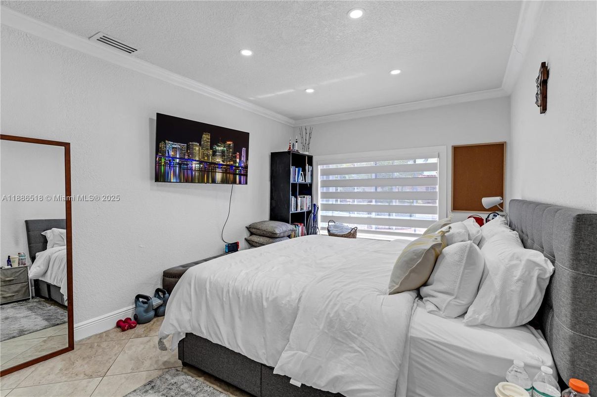 Bedroom, Interior, Recessed Lighting