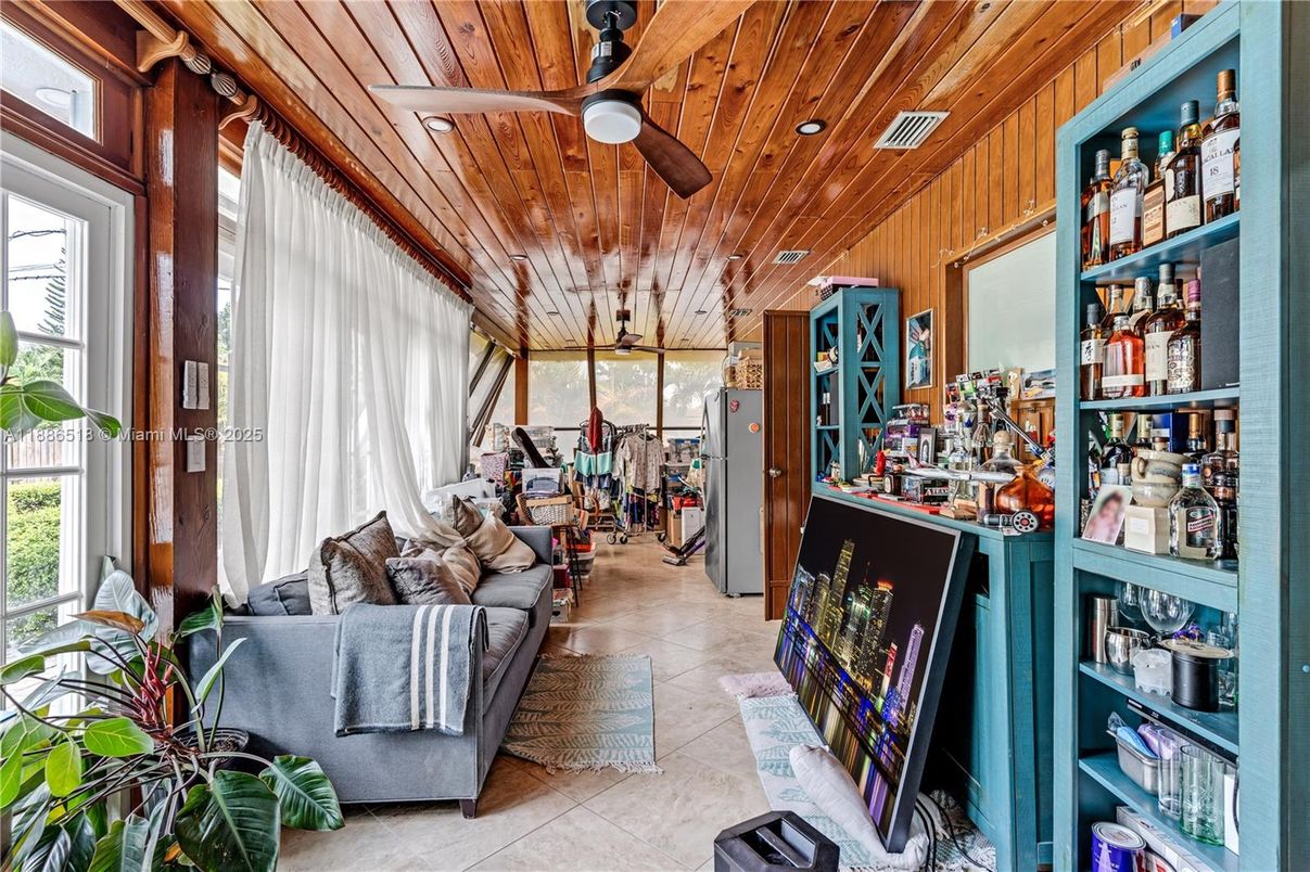 Interior, Living room, Recessed Lighting, Wooden Ceilings, Wooden Walls