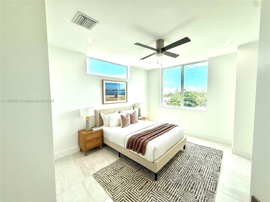 Bedroom, Interior, Recessed Lighting