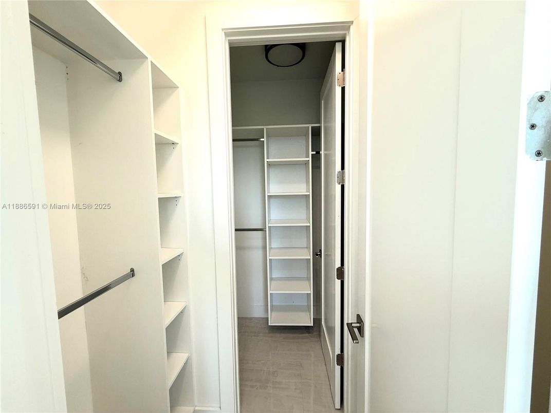 Interior, Walk-in Closets