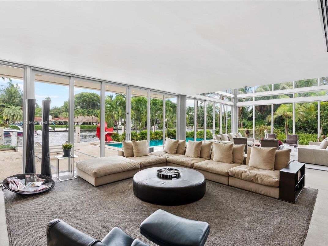 Interior, Living room, Sun Room