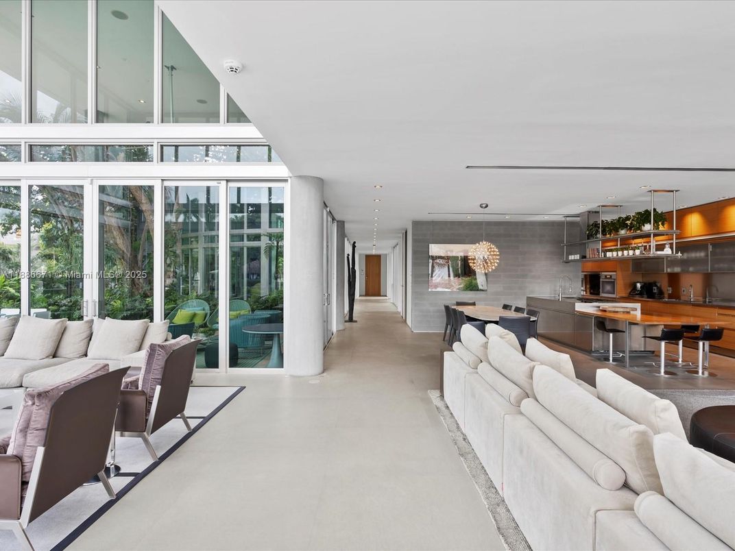 Dining room, Interior, Kitchen, Living room, Pendant Lights, Recessed Lighting