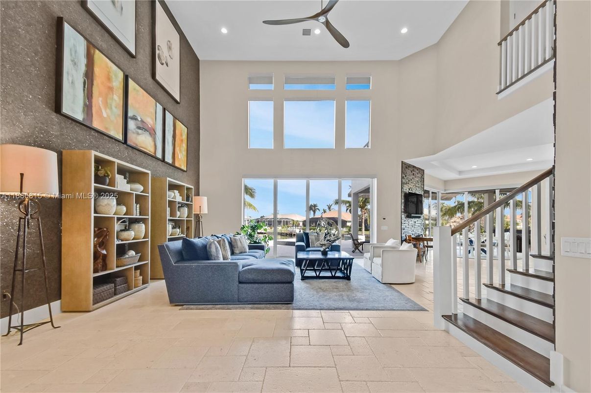 Interior, Living room, Recessed Lighting
