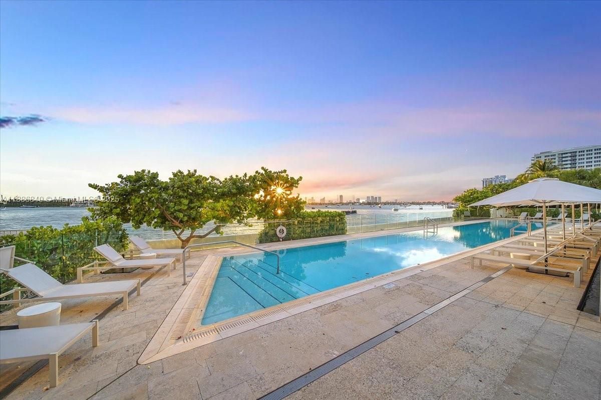 Exterior, Pool, Water