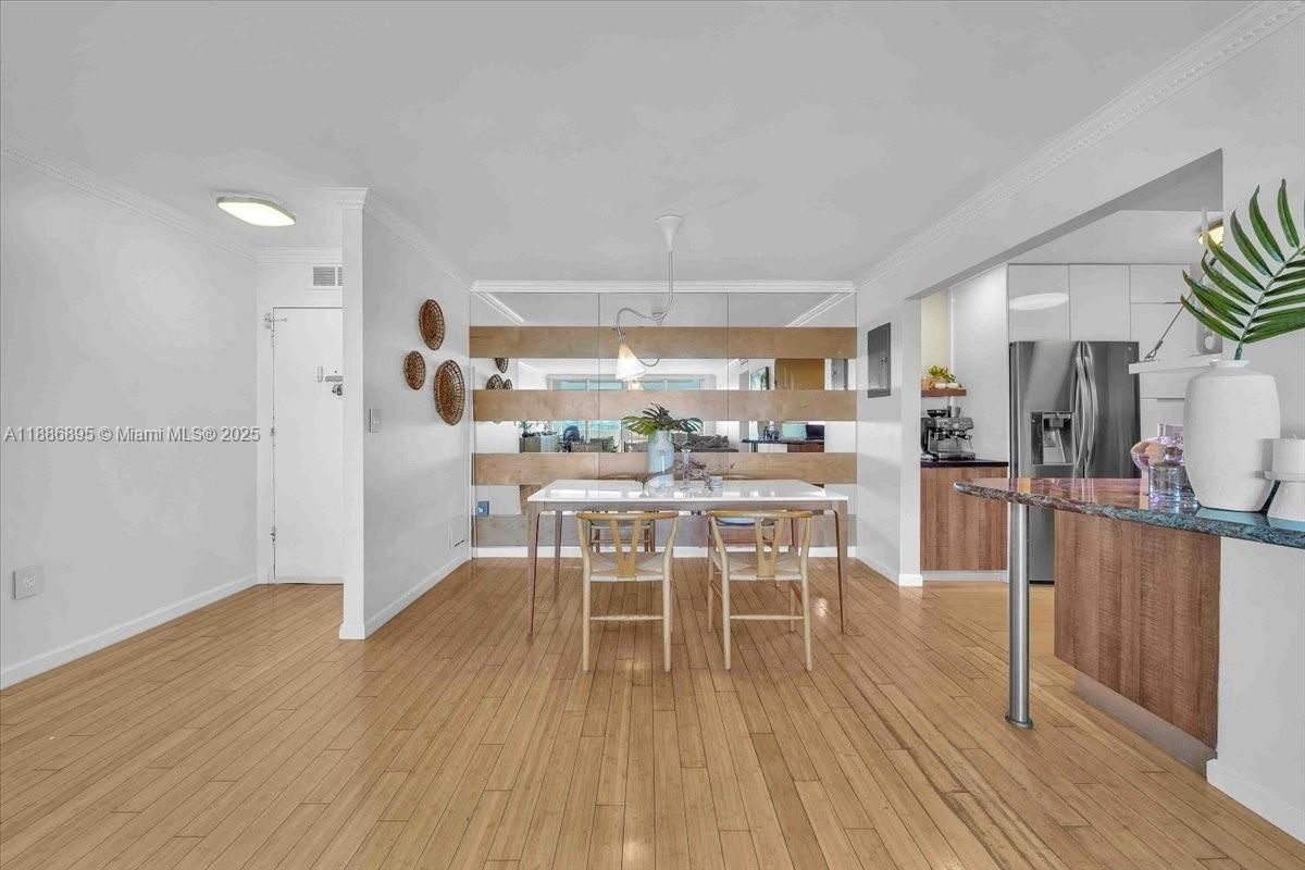 Dining room, Interior, Kitchen, Pendant Lights, Stainless Steel Appliances, Wood Texture Flooring