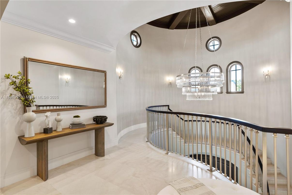 Chandelier, Interior, Recessed Lighting