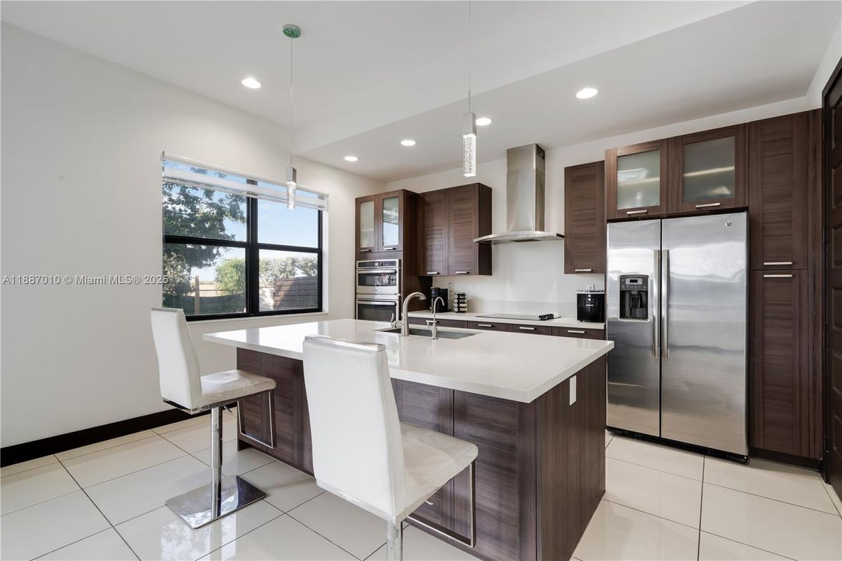 Interior, Kitchen, Pendant Lights, Recessed Lighting, Stainless Steel Appliances