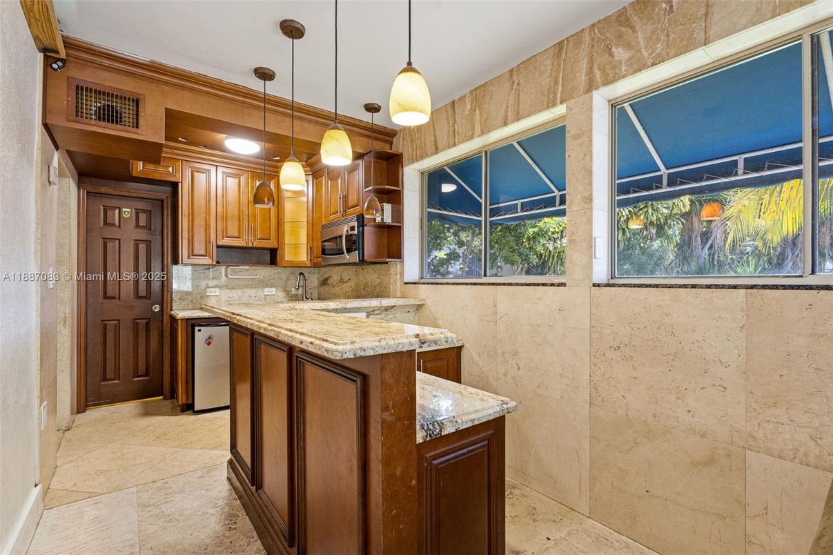 Interior, Kitchen, Pendant Lights