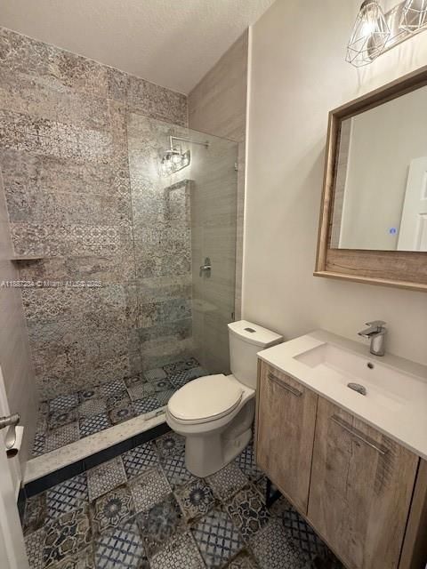 Interior, Washer, Wood Texture Flooring