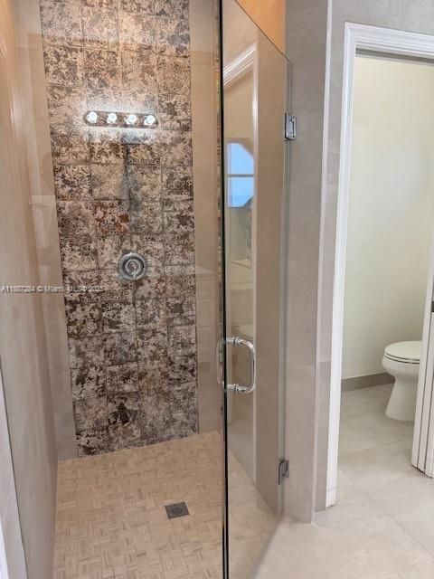 Bathroom, Dual Sink Vanities, Free Standing Baths, Interior, Recessed Lighting