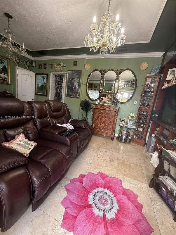 Chandelier, Interior, Living room