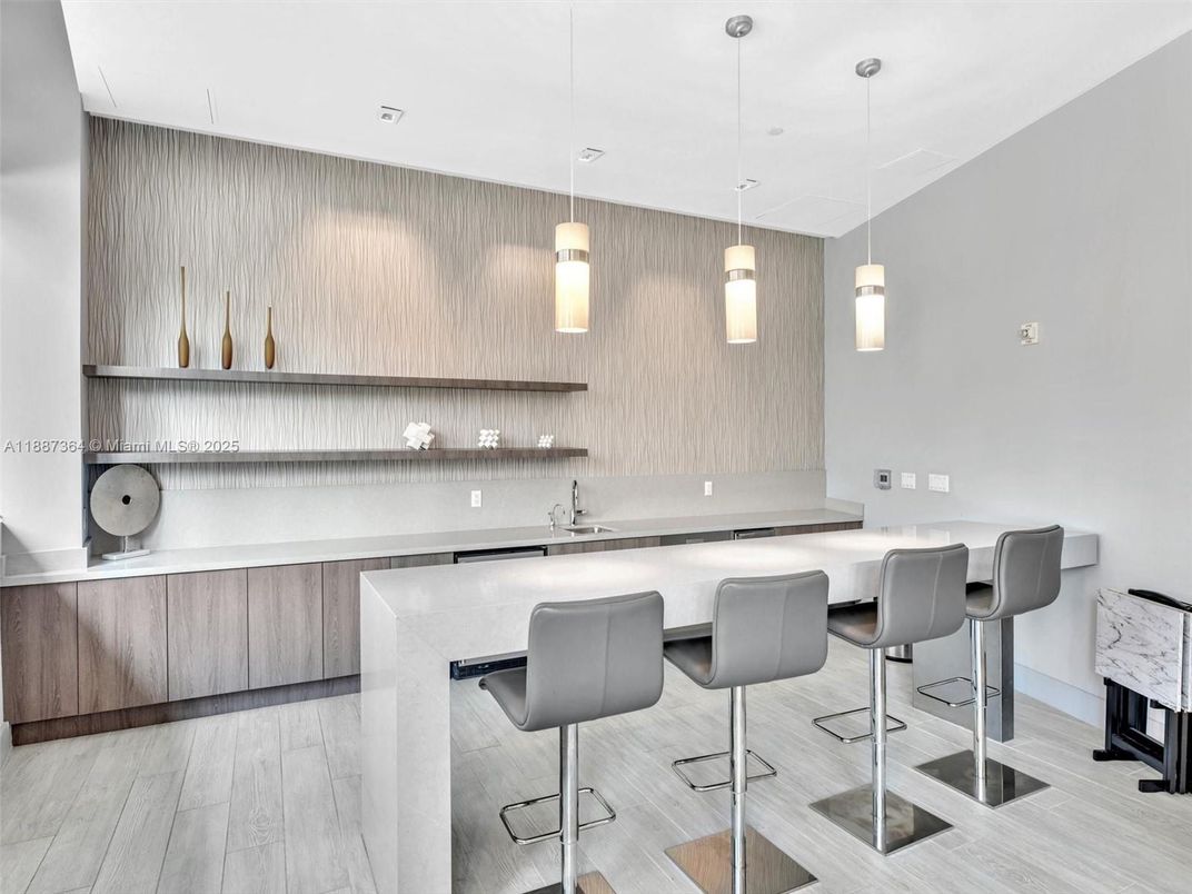 Interior, Kitchen, Pendant Lights, Wood Texture Flooring