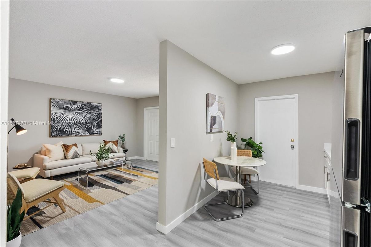 Dining room, Interior, Living room, Recessed Lighting, Wood Texture Flooring
