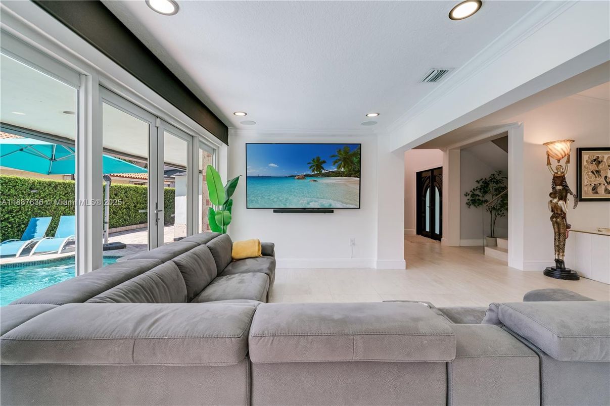 Interior, Living room, Recessed Lighting