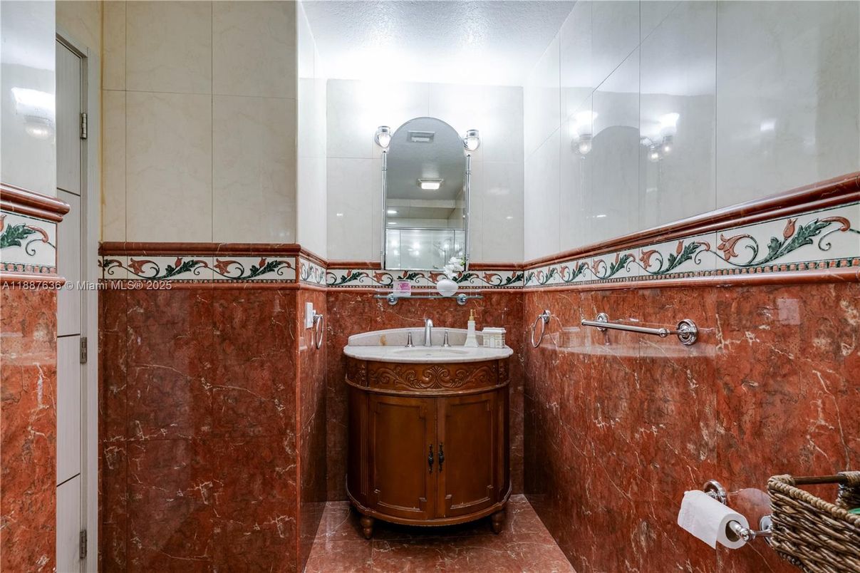 Bathroom, Interior