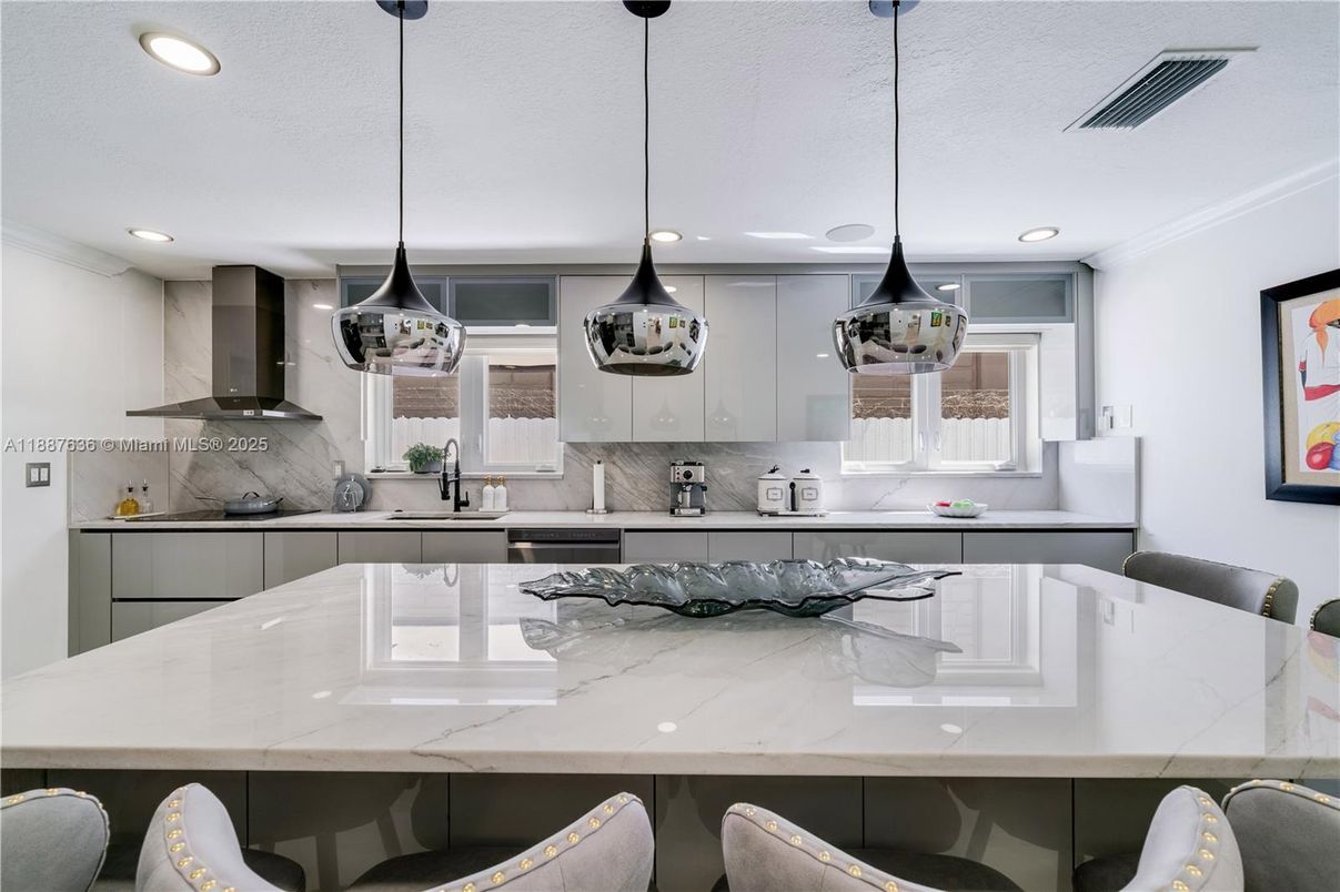 Interior, Kitchen, Pendant Lights, Recessed Lighting