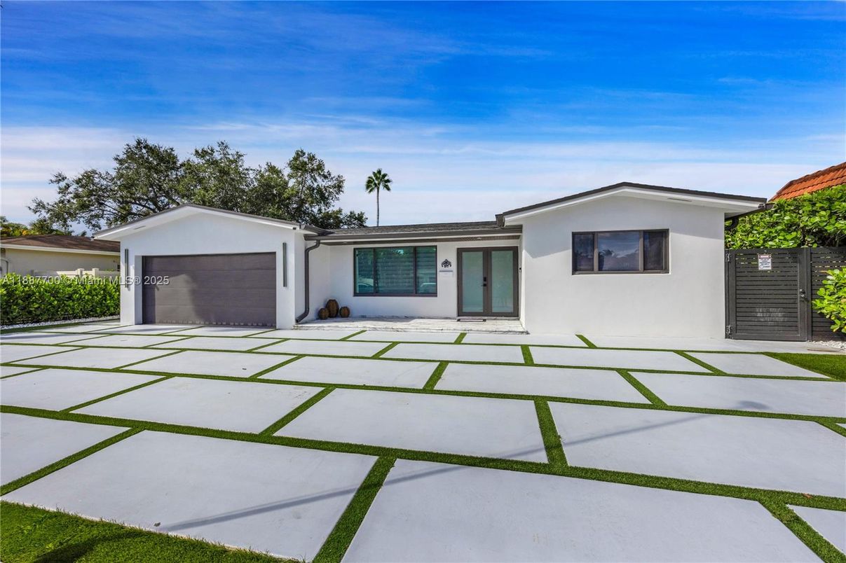 Attached, Backyard, Detached Garage, Exterior, Facade, Ranch