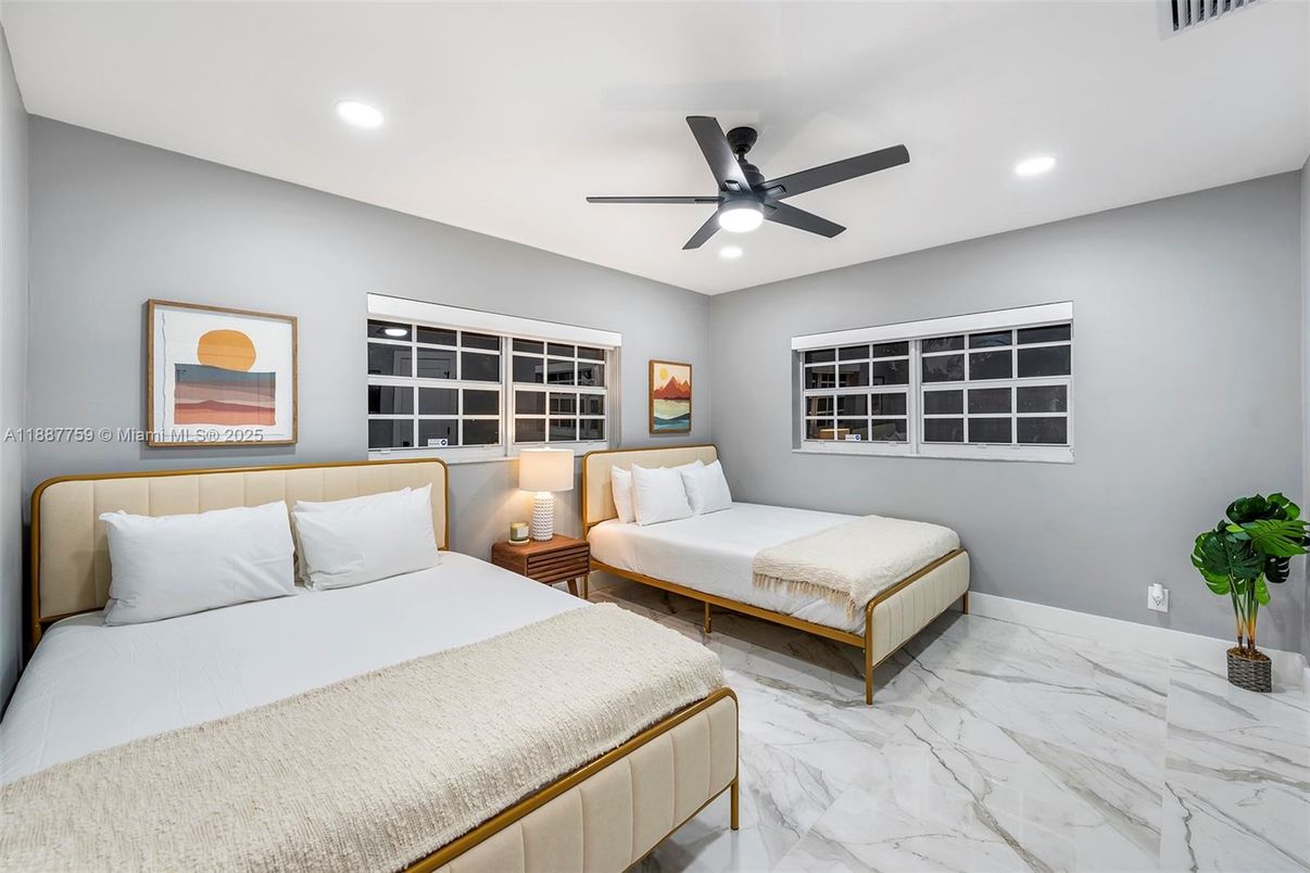 Bedroom, Interior, Marble, Recessed Lighting