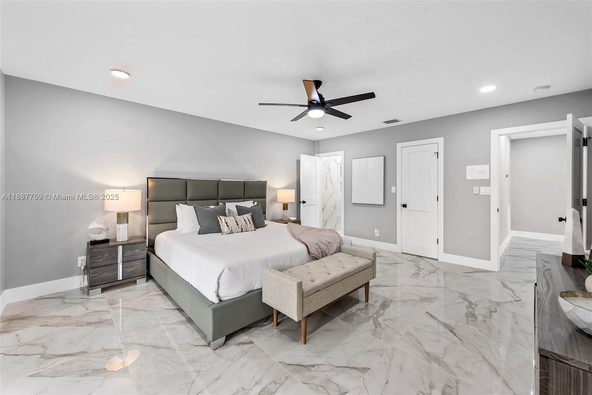 Bedroom, Interior, Marble, Recessed Lighting