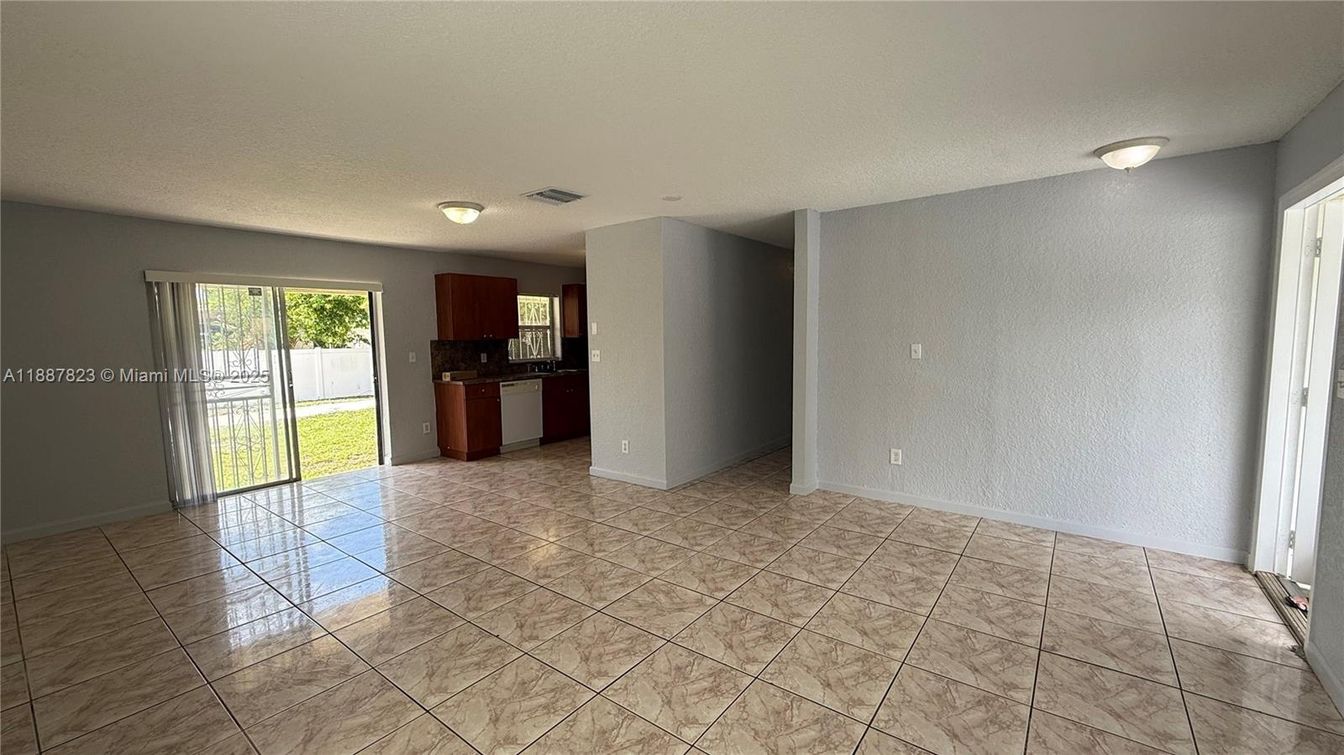 Empty room, Interior, Kitchen