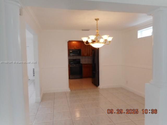 Chandelier, Interior, Kitchen