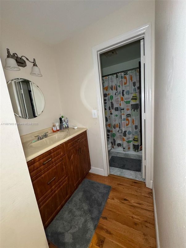 Bathroom, Interior, Wood Texture Flooring