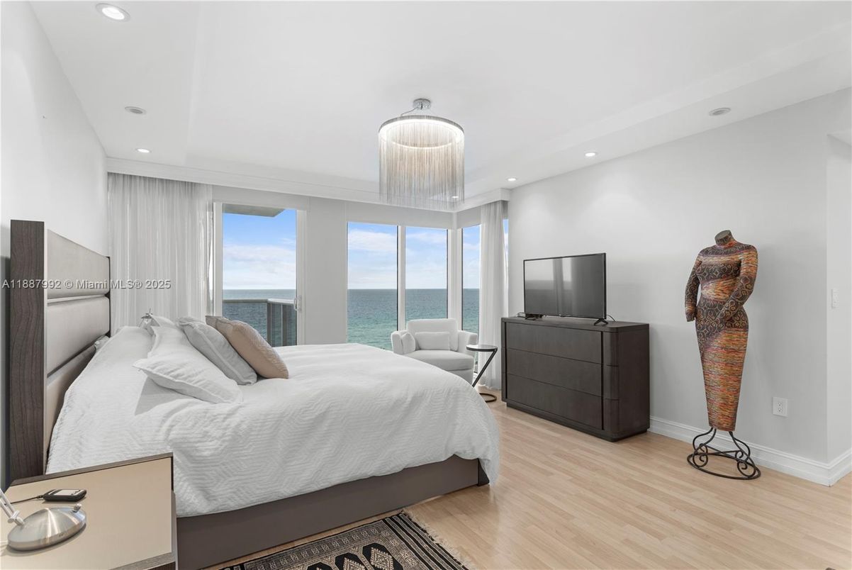 Bedroom, Chandelier, Interior, Recessed Lighting, Water, Wood Texture Flooring