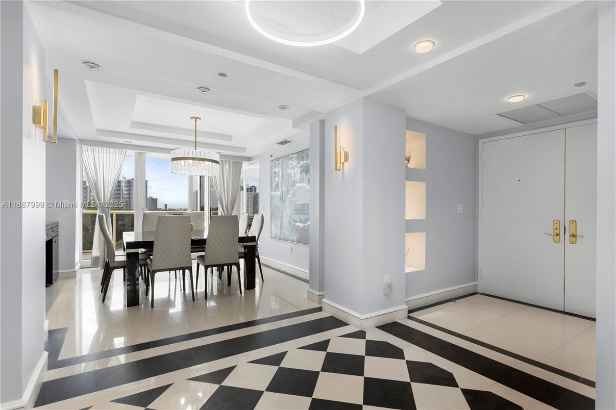 Chandelier, Dining room, Interior, Recessed Lighting