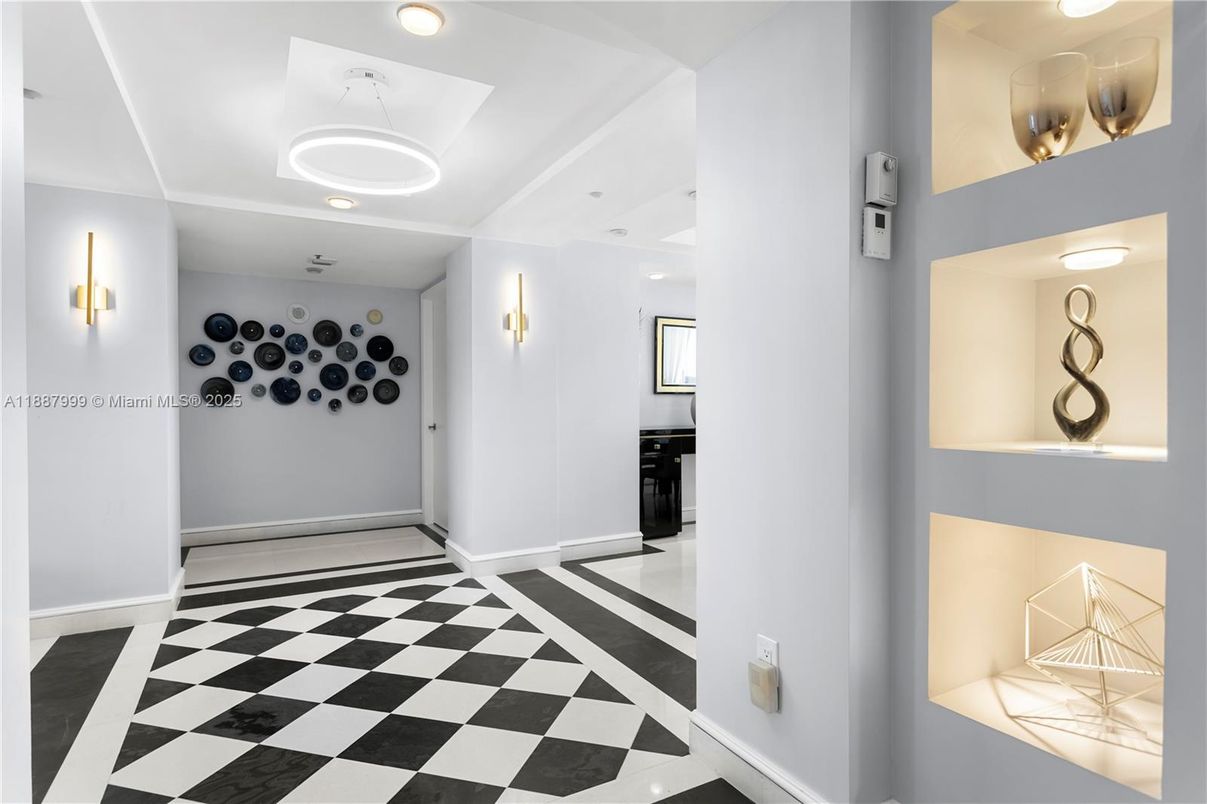 Interior, Pendant Lights, Recessed Lighting