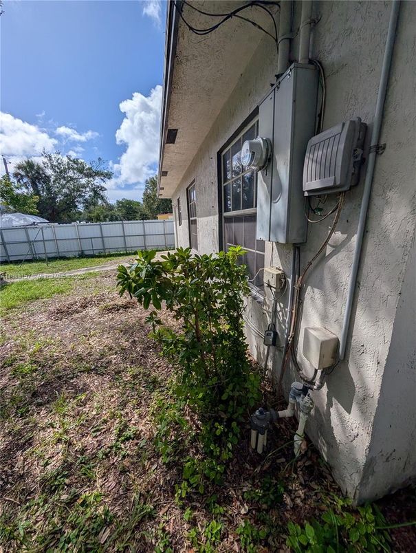 Backyard, Exterior