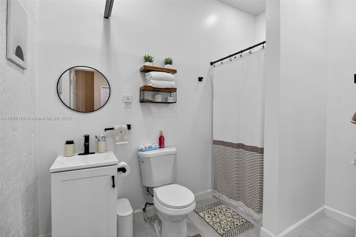 Bathroom, Interior