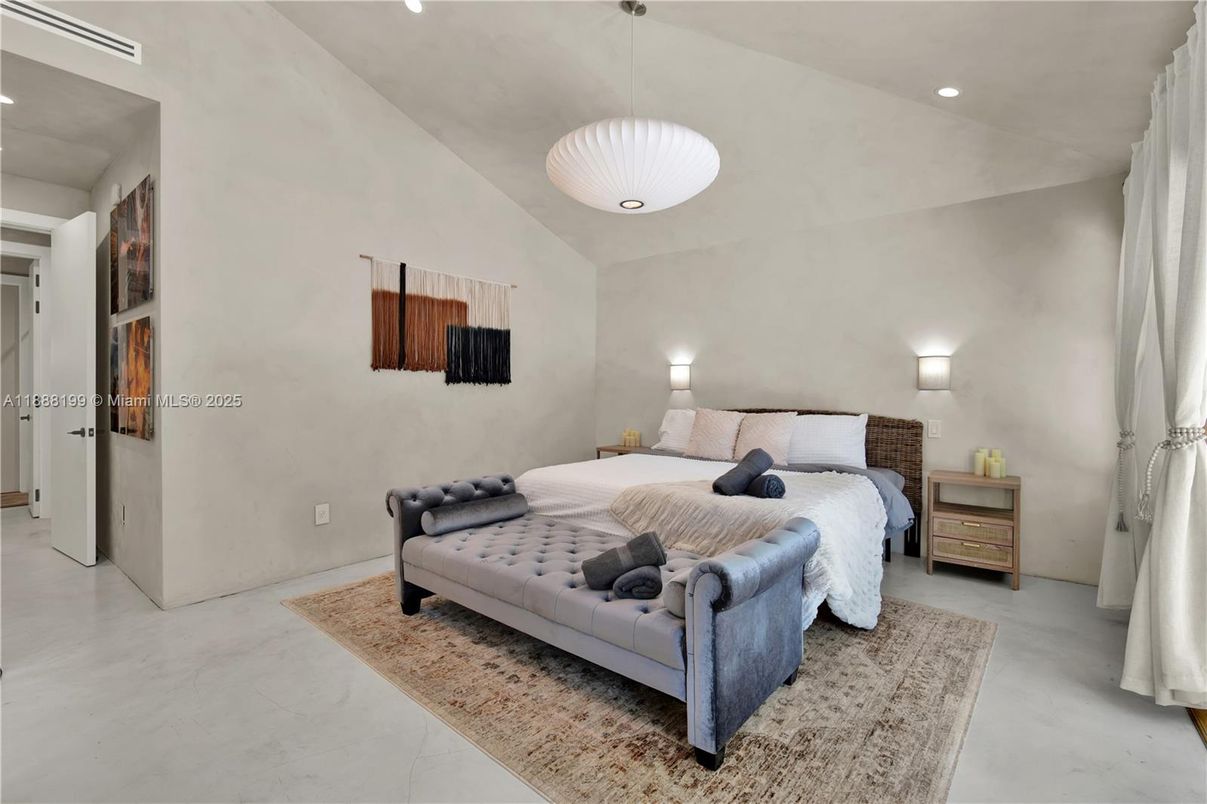 Bedroom, Interior, Pendant Lights, Recessed Lighting